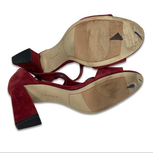 Tahari Norma Maroon Suede Square Heels Size 9M - Picture 7 of 7